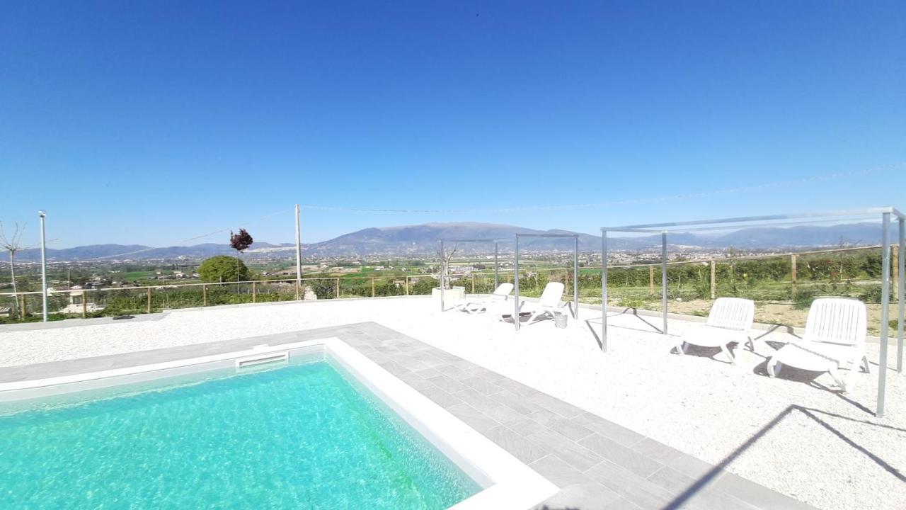 Agriturismo Incanto Della Natura Cannara Экстерьер фото